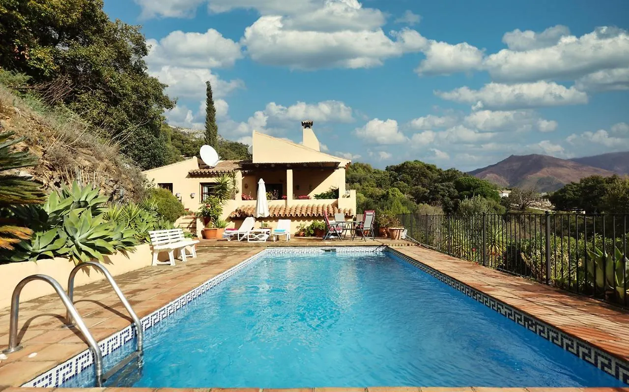 Villa Casares